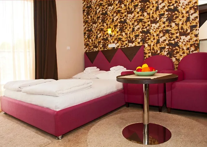 Nera - U Kraljevim Cardacima * 科帕奥尼克