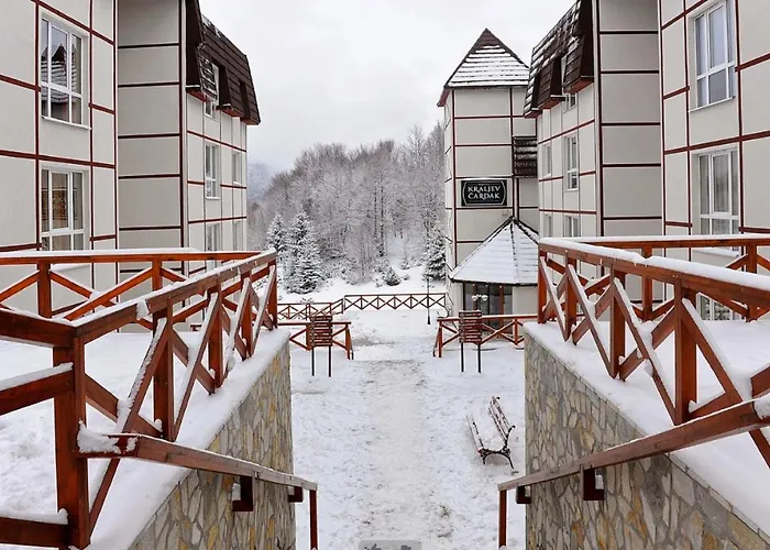 Nera - U Kraljevim Cardacima *